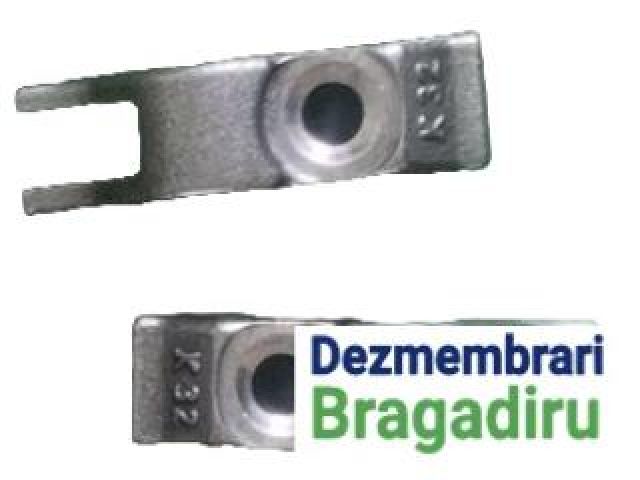 bontott OPEL ASTRA G Porlasztó Lefogató