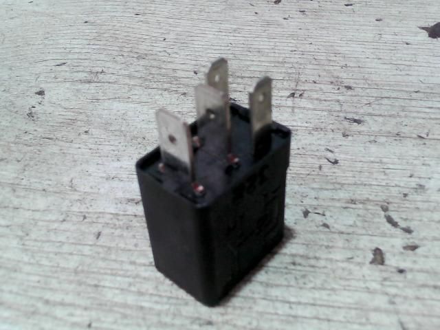 bontott OPEL ASTRA G Relé