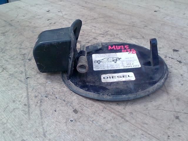 bontott OPEL ASTRA G Tankajtó