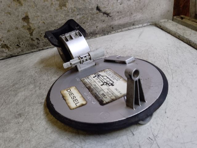 bontott OPEL ASTRA G Tankajtó