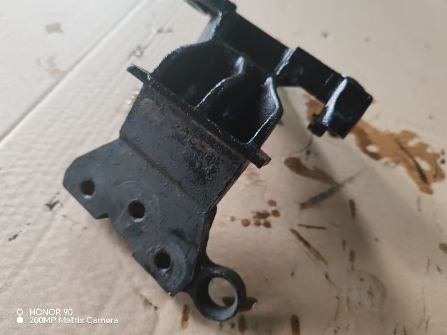 bontott OPEL ASTRA G Tartó Bak