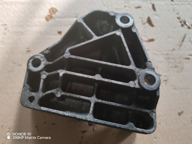 bontott OPEL ASTRA G Tartó Bak