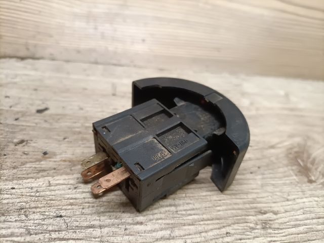 bontott OPEL ASTRA G Vészvillogó Kapcsoló