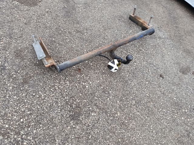 bontott OPEL ASTRA G Vonóhorog