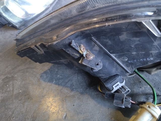 bontott OPEL ASTRA G Xenon Fényszóró Pár