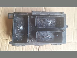 bontott OPEL ASTRA H Biztosítéktábla Motortér
