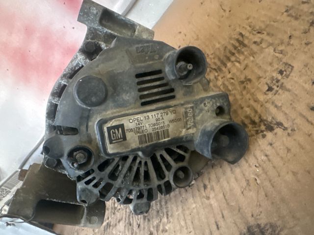 bontott OPEL ASTRA H Generátor