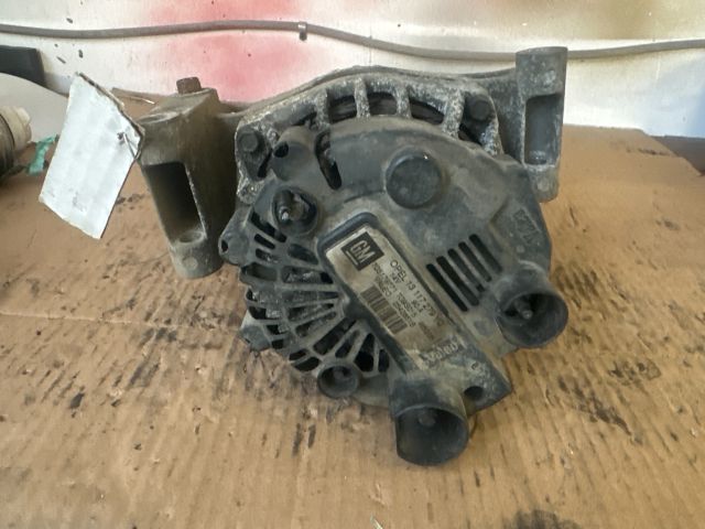 bontott OPEL ASTRA H Generátor