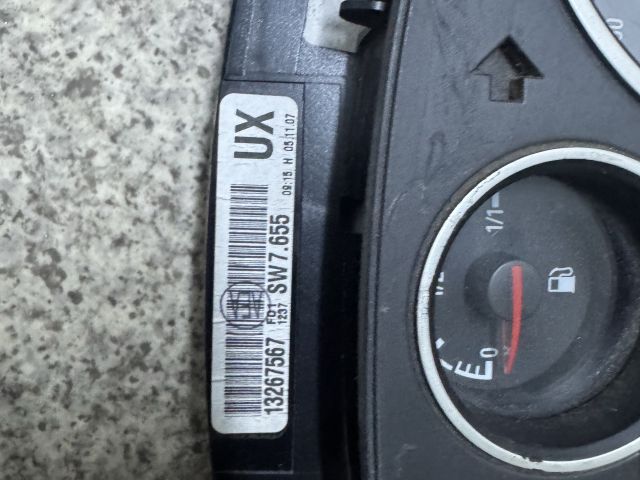 bontott OPEL ASTRA H Kilométeróra