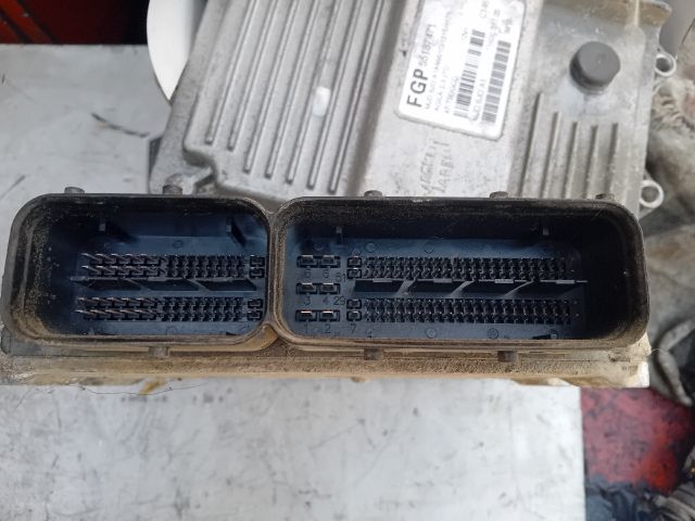 bontott OPEL ASTRA H Motorvezérlő