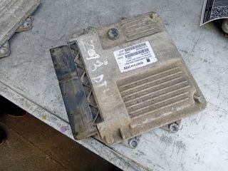 bontott OPEL ASTRA H Motorvezérlő