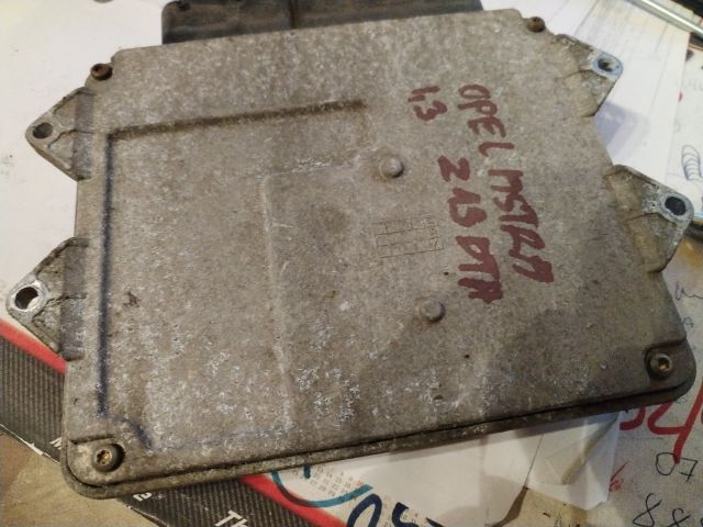 bontott OPEL ASTRA H Motorvezérlő