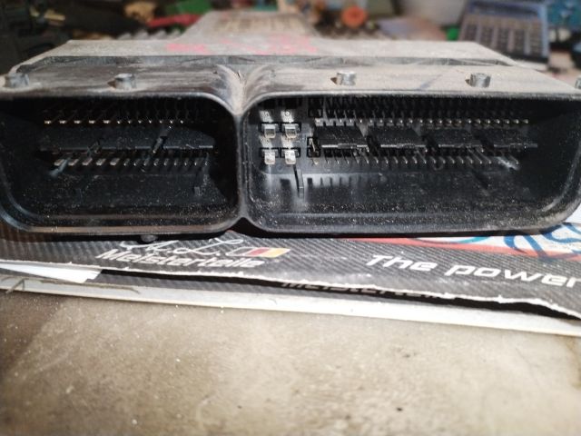 bontott OPEL ASTRA H Motorvezérlő