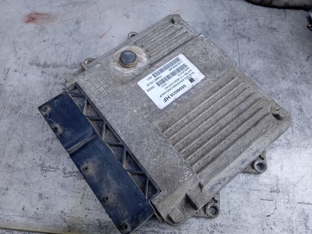 bontott OPEL ASTRA H Motorvezérlő