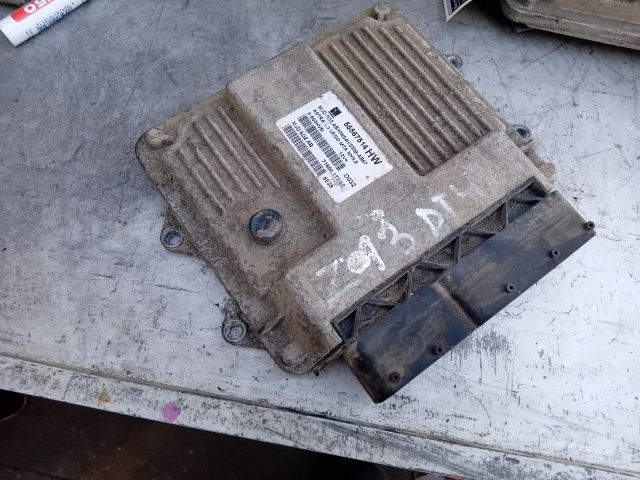 bontott OPEL ASTRA H Motorvezérlő