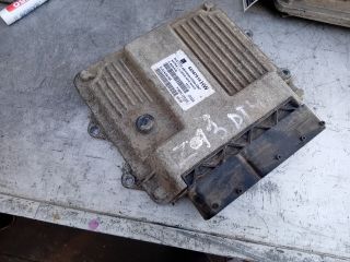 bontott OPEL ASTRA H Motorvezérlő