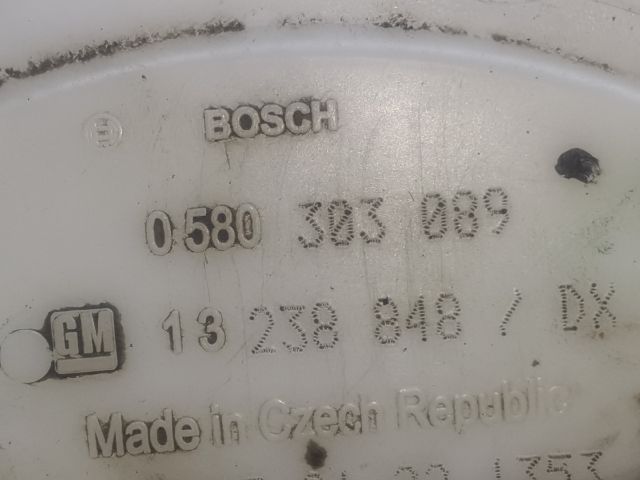 bontott OPEL ASTRA H Üzemanyag Szivattyú