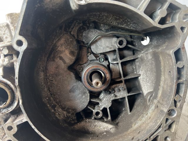 bontott OPEL ASTRA H Váltó (Mechanikus)