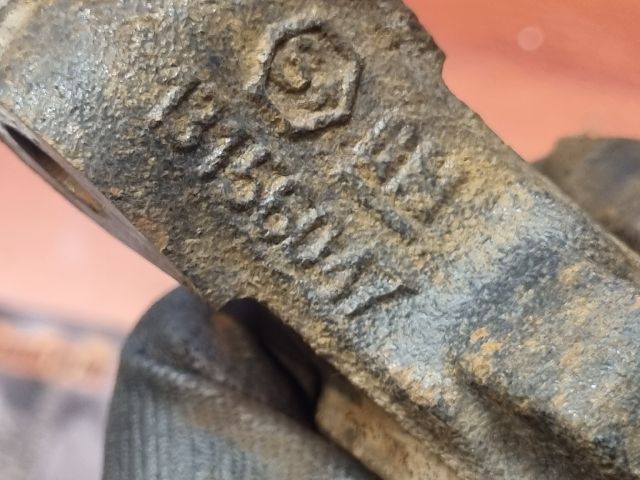 bontott OPEL ASTRA H Bal első Csonkállvány