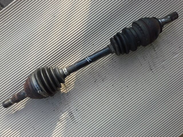 bontott OPEL ASTRA H Bal Féltengely