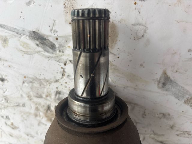 bontott OPEL ASTRA H Bal Féltengely