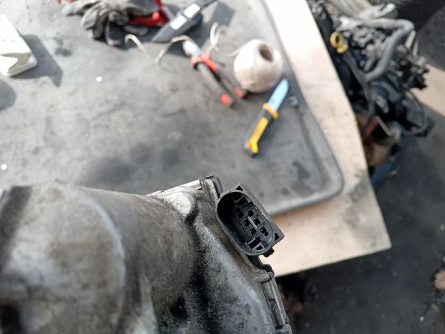 bontott OPEL ASTRA H Fojtószelep (Elektromos)