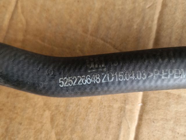 bontott OPEL ASTRA H Fűtőradiátor Vízcső Alsó