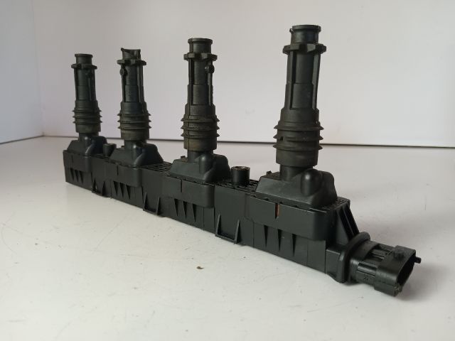 bontott OPEL ASTRA H Gyújtótrafó