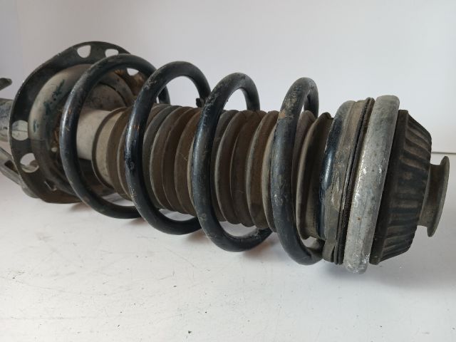 bontott OPEL ASTRA H Jobb első Lengéscsillapító