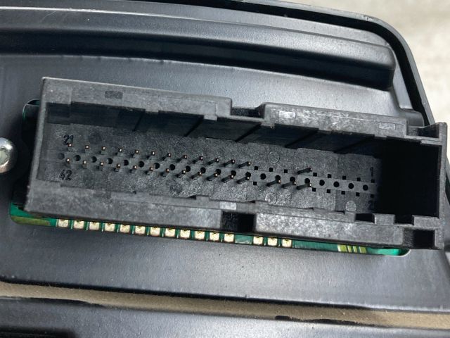 bontott OPEL ASTRA H Kilométeróra