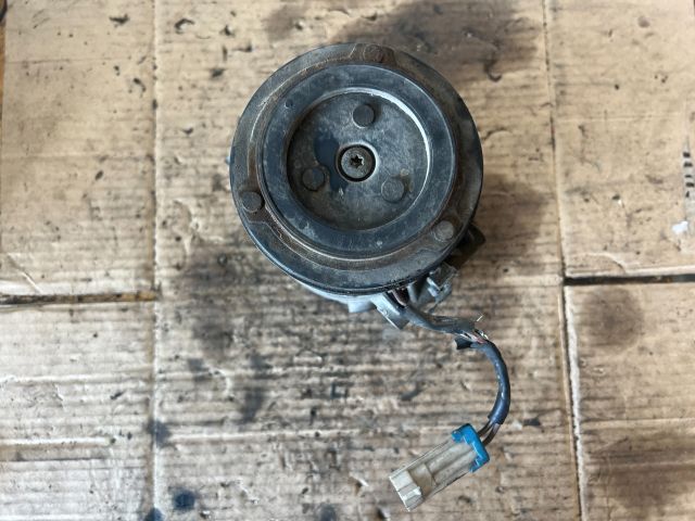 bontott OPEL ASTRA H Klímakompresszor