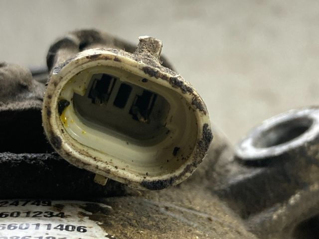 bontott OPEL ASTRA H Klímakompresszor