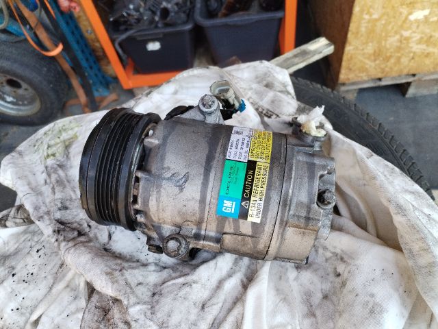 bontott OPEL ASTRA H Klímakompresszor