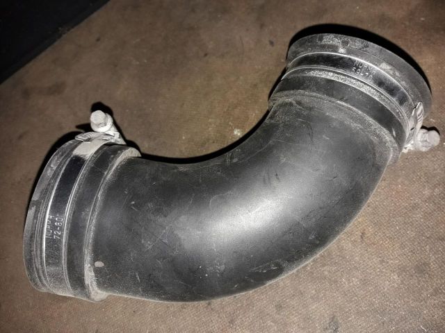 bontott OPEL ASTRA H Légbeömlő Cső