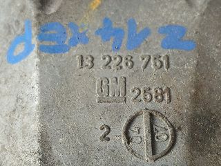 bontott OPEL ASTRA H Motor Tartó Bak Jobb