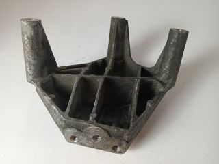 bontott OPEL ASTRA H Motor Tartó Bak Jobb