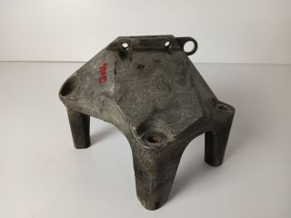 bontott OPEL ASTRA H Motor Tartó Bak Jobb