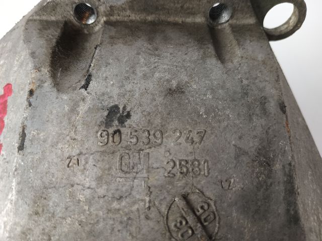 bontott OPEL ASTRA H Motor Tartó Bak Jobb