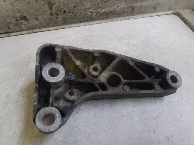 bontott OPEL ASTRA H Motor Tartó Bak (Pozíciófüggetlen)