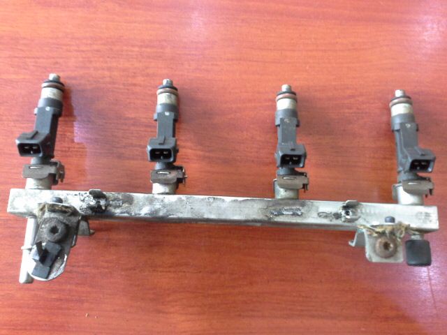 bontott OPEL ASTRA H Porlasztó (1 db)