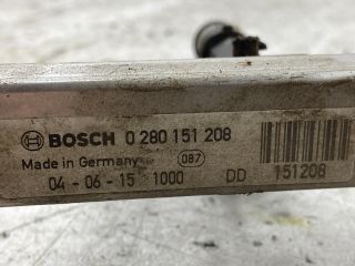 bontott OPEL ASTRA H Porlasztó Sor / Híd