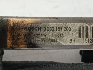 bontott OPEL ASTRA H Porlasztó Sor / Híd