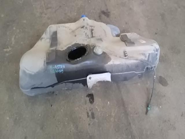 bontott OPEL ASTRA H Tank