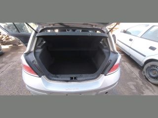 bontott OPEL ASTRA H Tank