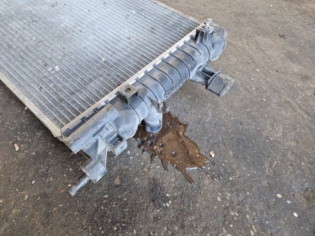 bontott OPEL ASTRA H Vízhűtő Radiátor (Klímás)