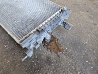 bontott OPEL ASTRA H Vízhűtő Radiátor (Klímás)