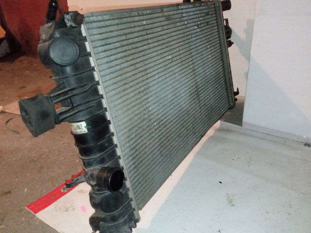 bontott OPEL ASTRA H Vízhűtő Radiátor (Klímás)