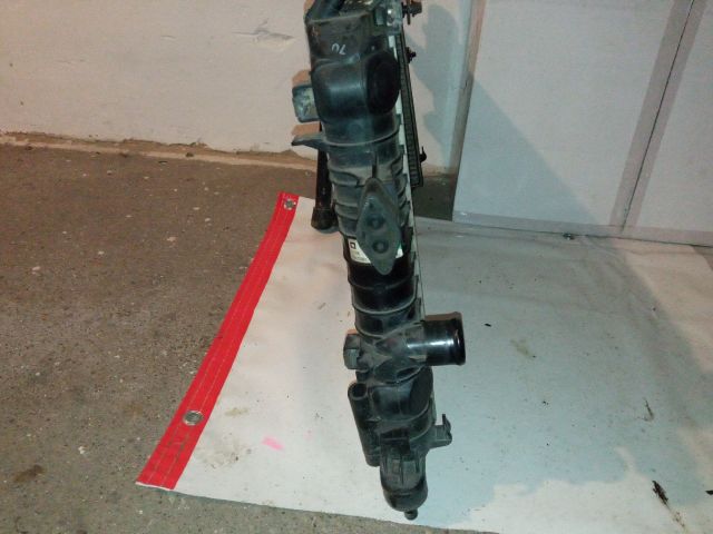 bontott OPEL ASTRA H Vízhűtő Radiátor (Klímás)