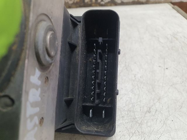 bontott OPEL ASTRA H ABS Kocka