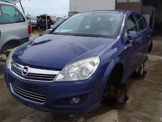 bontott OPEL ASTRA H ABS Kocka